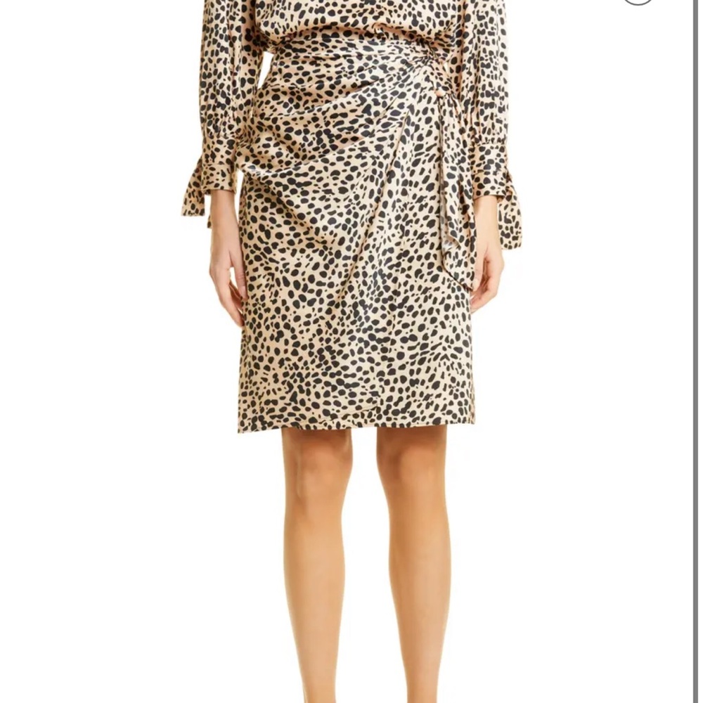 Hugo boss  wrap leopard skirt